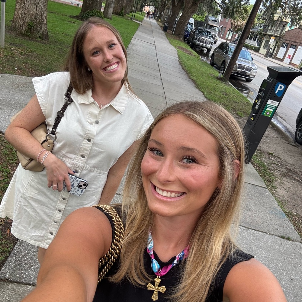 Meet your Posher, Cooper